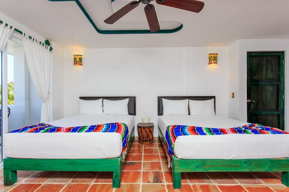 Matan Kaan Hotel Mahahual Exterior photo